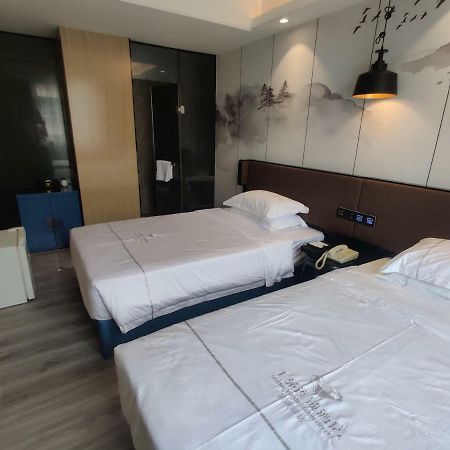 Shangyuan Chain Hotel Guangzhou Zhan Qian Road Bagian luar foto